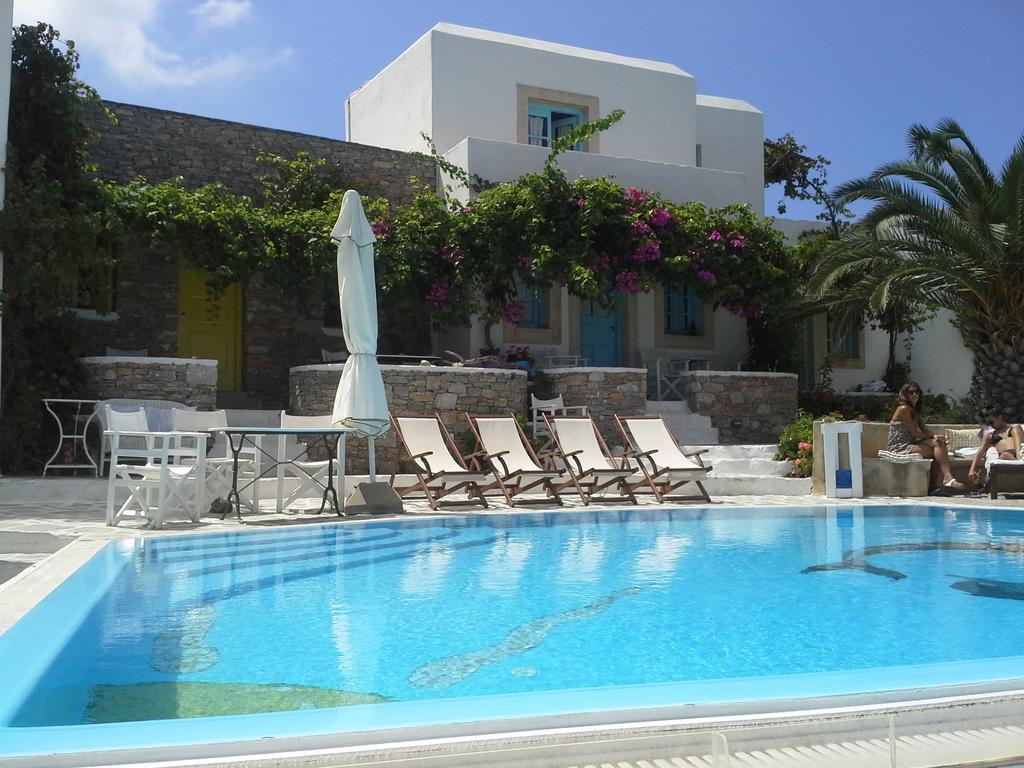 Ampelos Folegandros Town Exterior photo