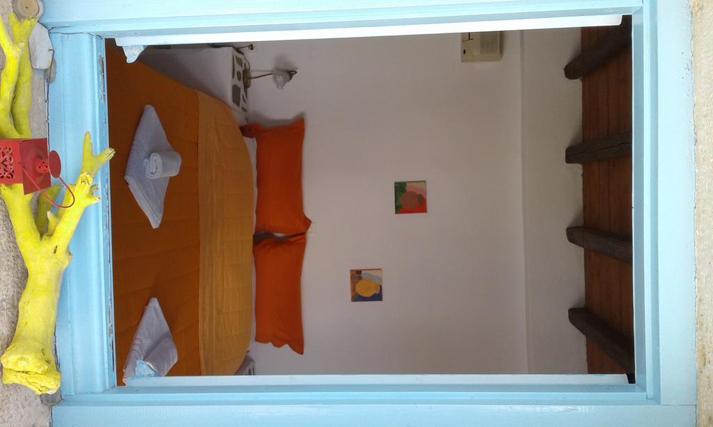 Ampelos Folegandros Town Exterior photo