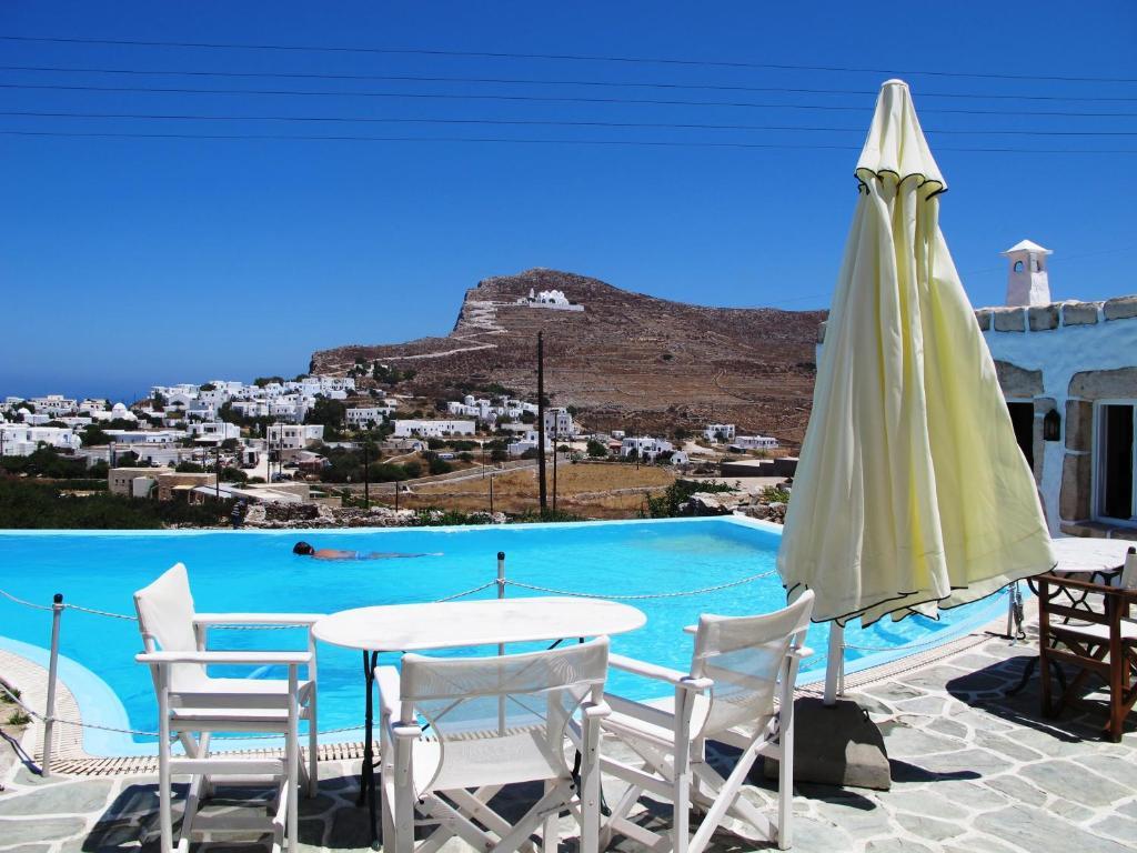 Ampelos Folegandros Town Exterior photo