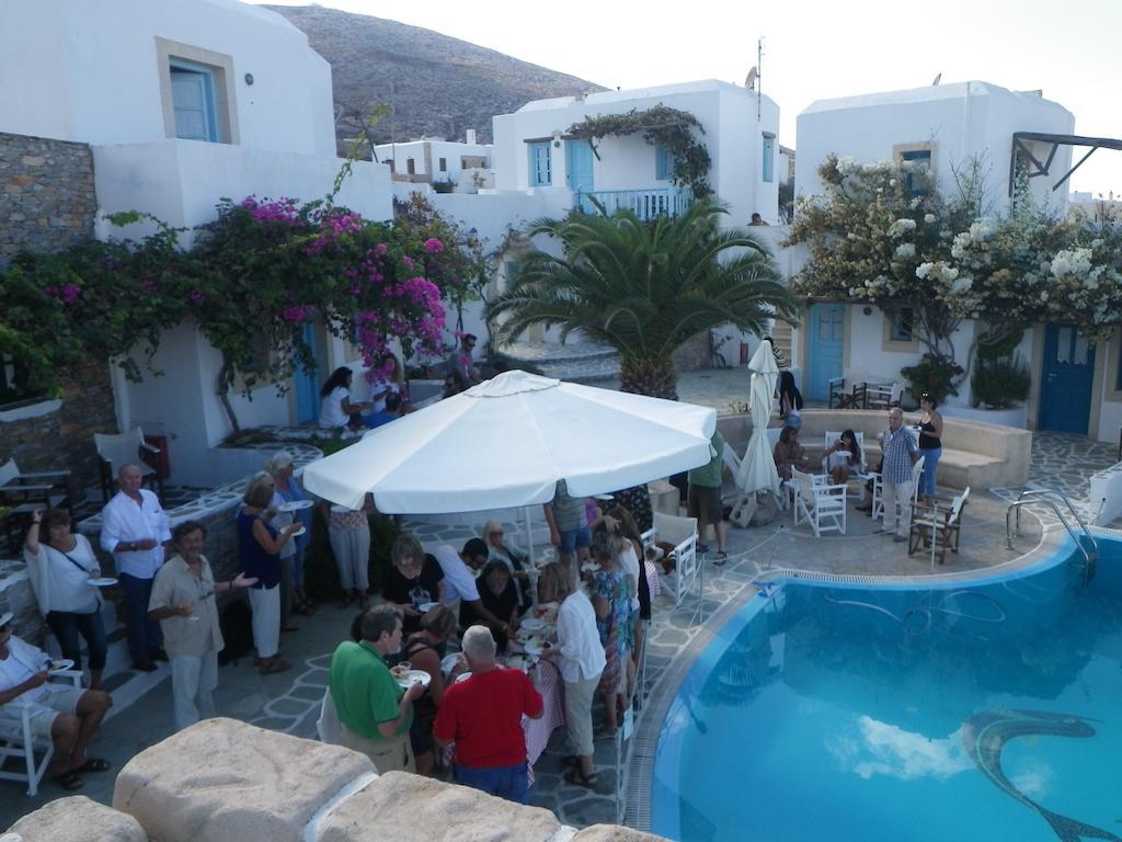 Ampelos Folegandros Town Exterior photo